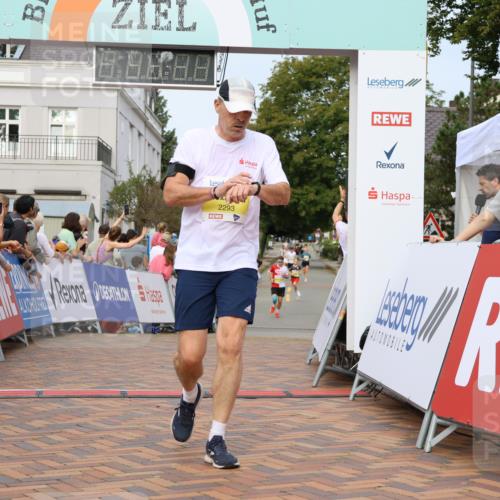 31.08.2025 - 21. Blankeneser Heldenlauf Strokosch-Dieckow http://msf.ph/oto/8645094 31.08.2025 10:23:11 Ziel 2654, 2701, 2293, 2394 meine-sportfotos.de