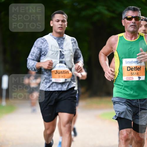 31.08.2025 - 21. Blankeneser Heldenlauf Dr. Thomas Lammeyer http://msf.ph/oto/8645098 31.08.2025 11:15:01 Laufen 5343, 5514 meine-sportfotos.de