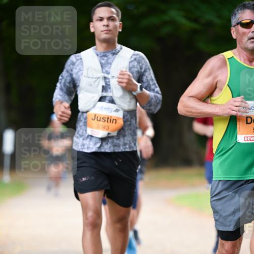 31.08.2025 - 21. Blankeneser Heldenlauf Dr. Thomas Lammeyer http://msf.ph/oto/8645101 31.08.2025 11:15:01 Laufen 4, 5343, 5 meine-sportfotos.de