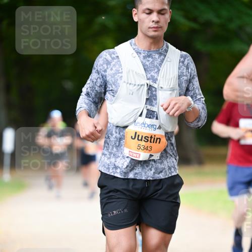 31.08.2025 - 21. Blankeneser Heldenlauf Dr. Thomas Lammeyer http://msf.ph/oto/8645104 31.08.2025 11:15:01 Laufen 5343 meine-sportfotos.de