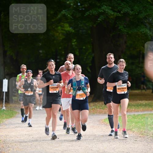 31.08.2025 - 21. Blankeneser Heldenlauf Dr. Thomas Lammeyer http://msf.ph/oto/8645130 31.08.2025 11:15:05 Laufen 5539, 5780, 20, 517, 5538 meine-sportfotos.de