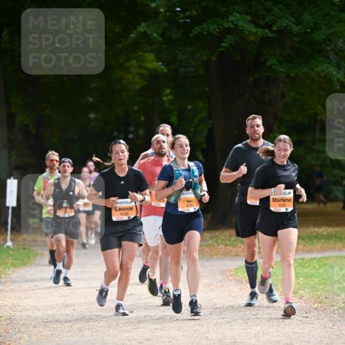 31.08.2025 - 21. Blankeneser Heldenlauf Dr. Thomas Lammeyer http://msf.ph/oto/8645131 31.08.2025 11:15:05 Laufen 5539, 5780, 5538, 4 meine-sportfotos.de