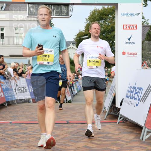 31.08.2025 - 21. Blankeneser Heldenlauf Strokosch-Dieckow http://msf.ph/oto/8645201 31.08.2025 10:22:57 Ziel 2723, 2527, 2295, 2642, 2263 meine-sportfotos.de