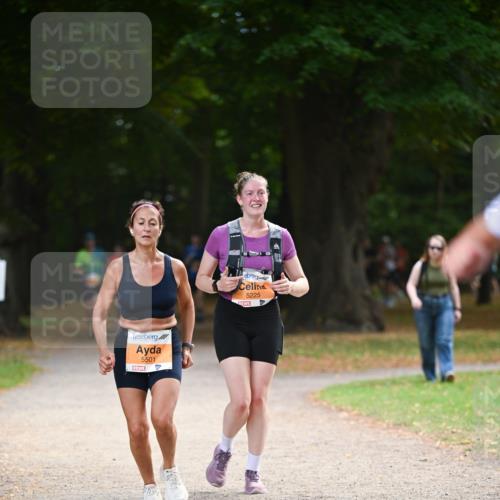 31.08.2025 - 21. Blankeneser Heldenlauf Dr. Thomas Lammeyer http://msf.ph/oto/8645204 31.08.2025 11:15:15 Laufen 5501, 5225 meine-sportfotos.de