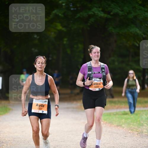 31.08.2025 - 21. Blankeneser Heldenlauf Dr. Thomas Lammeyer http://msf.ph/oto/8645211 31.08.2025 11:15:16 Laufen 5501, 5225 meine-sportfotos.de