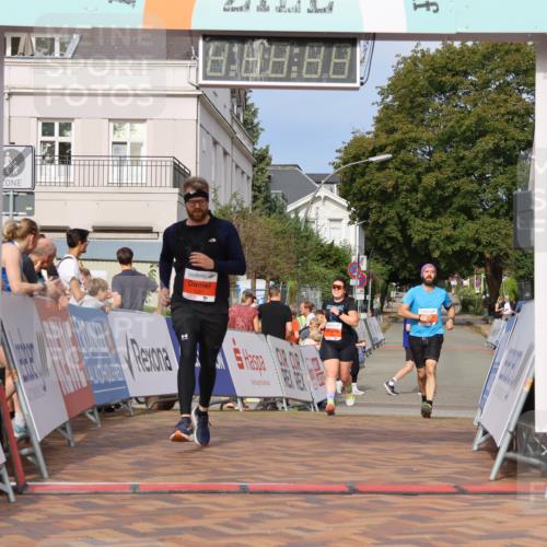 31.08.2025 - 21. Blankeneser Heldenlauf Strokosch-Dieckow http://msf.ph/oto/8645240 31.08.2025 09:58:26 Ziel 1135, 1134, 1021, 1055, 1089 meine-sportfotos.de