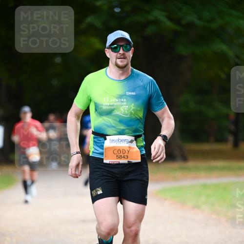 31.08.2025 - 21. Blankeneser Heldenlauf Dr. Thomas Lammeyer http://msf.ph/oto/8645245 31.08.2025 11:15:28 Laufen 13, 5843 meine-sportfotos.de