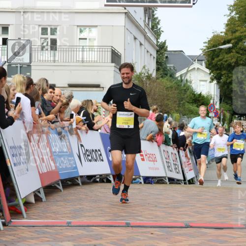 31.08.2025 - 21. Blankeneser Heldenlauf Strokosch-Dieckow http://msf.ph/oto/8645262 31.08.2025 10:22:52 Ziel 2723, 2527, 2138, 2372, 2642, 2263 meine-sportfotos.de