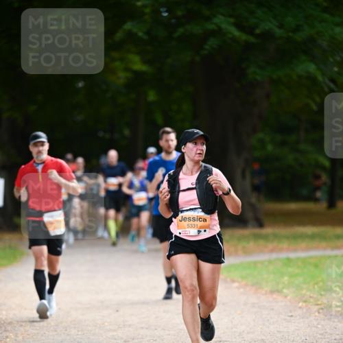 31.08.2025 - 21. Blankeneser Heldenlauf Dr. Thomas Lammeyer http://msf.ph/oto/8645263 31.08.2025 11:15:31 Laufen 5331 meine-sportfotos.de