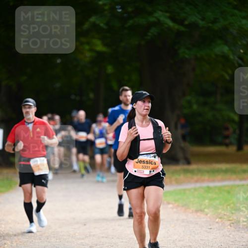 31.08.2025 - 21. Blankeneser Heldenlauf Dr. Thomas Lammeyer http://msf.ph/oto/8645264 31.08.2025 11:15:31 Laufen 5331 meine-sportfotos.de