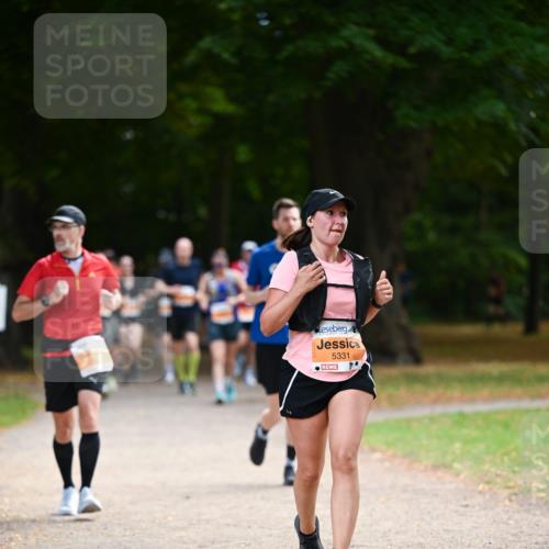 31.08.2025 - 21. Blankeneser Heldenlauf Dr. Thomas Lammeyer http://msf.ph/oto/8645266 31.08.2025 11:15:31 Laufen 5331 meine-sportfotos.de