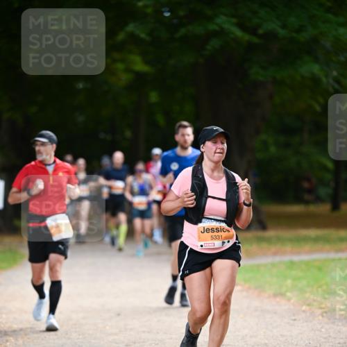 31.08.2025 - 21. Blankeneser Heldenlauf Dr. Thomas Lammeyer http://msf.ph/oto/8645267 31.08.2025 11:15:31 Laufen 5331 meine-sportfotos.de