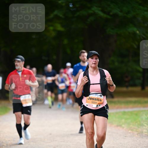 31.08.2025 - 21. Blankeneser Heldenlauf Dr. Thomas Lammeyer http://msf.ph/oto/8645272 31.08.2025 11:15:31 Laufen 5331 meine-sportfotos.de