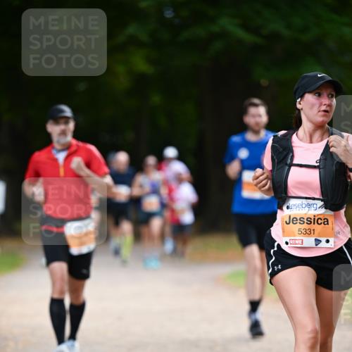31.08.2025 - 21. Blankeneser Heldenlauf Dr. Thomas Lammeyer http://msf.ph/oto/8645282 31.08.2025 11:15:33 Laufen 5331 meine-sportfotos.de