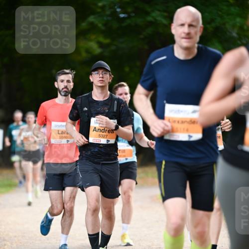 31.08.2025 - 21. Blankeneser Heldenlauf Dr. Thomas Lammeyer http://msf.ph/oto/8645369 31.08.2025 11:15:43 Laufen 5580, 6, 5327, 34 meine-sportfotos.de