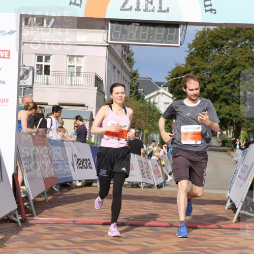 31.08.2025 - 21. Blankeneser Heldenlauf Strokosch-Dieckow http://msf.ph/oto/8645386 31.08.2025 09:57:16 Ziel 1109, 1105 meine-sportfotos.de