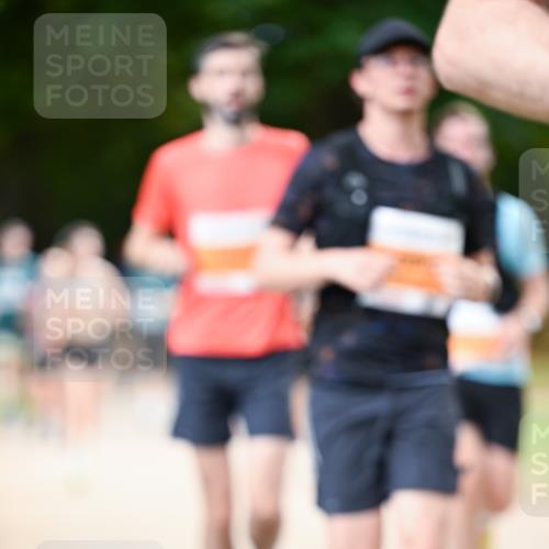31.08.2025 - 21. Blankeneser Heldenlauf Dr. Thomas Lammeyer http://msf.ph/oto/8645389 31.08.2025 11:15:45 Laufen  meine-sportfotos.de
