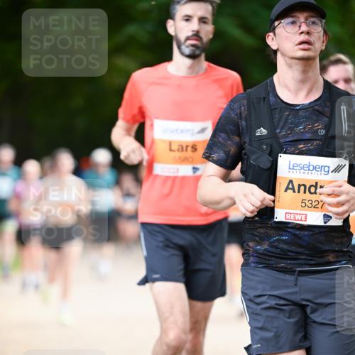 31.08.2025 - 21. Blankeneser Heldenlauf Dr. Thomas Lammeyer http://msf.ph/oto/8645393 31.08.2025 11:15:45 Laufen 5327 meine-sportfotos.de