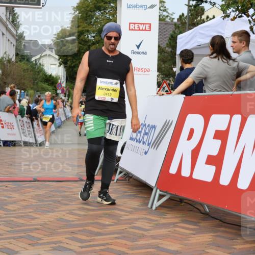 31.08.2025 - 21. Blankeneser Heldenlauf Strokosch-Dieckow http://msf.ph/oto/8645412 31.08.2025 10:22:38 Ziel 2612, 2017, 2314, 2476, 2412 meine-sportfotos.de