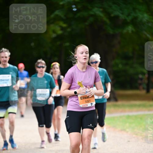 31.08.2025 - 21. Blankeneser Heldenlauf Dr. Thomas Lammeyer http://msf.ph/oto/8645448 31.08.2025 11:15:51 Laufen 5321 meine-sportfotos.de