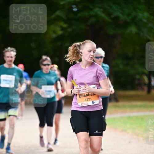 31.08.2025 - 21. Blankeneser Heldenlauf Dr. Thomas Lammeyer http://msf.ph/oto/8645452 31.08.2025 11:15:52 Laufen 5321 meine-sportfotos.de
