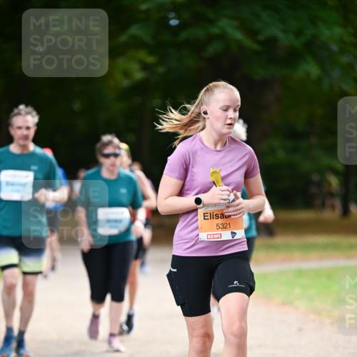 31.08.2025 - 21. Blankeneser Heldenlauf Dr. Thomas Lammeyer http://msf.ph/oto/8645453 31.08.2025 11:15:52 Laufen 5321 meine-sportfotos.de