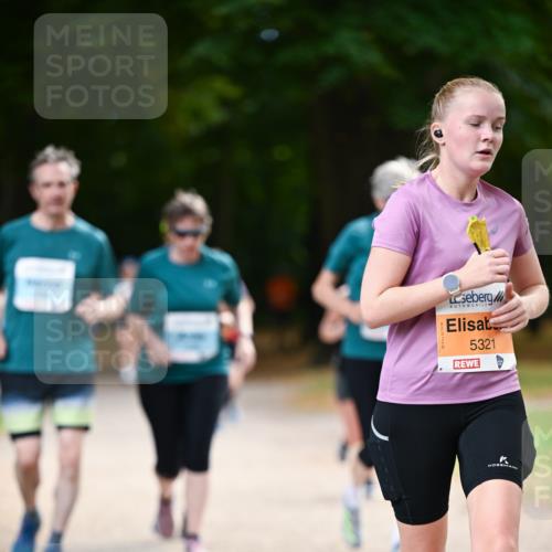 31.08.2025 - 21. Blankeneser Heldenlauf Dr. Thomas Lammeyer http://msf.ph/oto/8645459 31.08.2025 11:15:52 Laufen 5321 meine-sportfotos.de