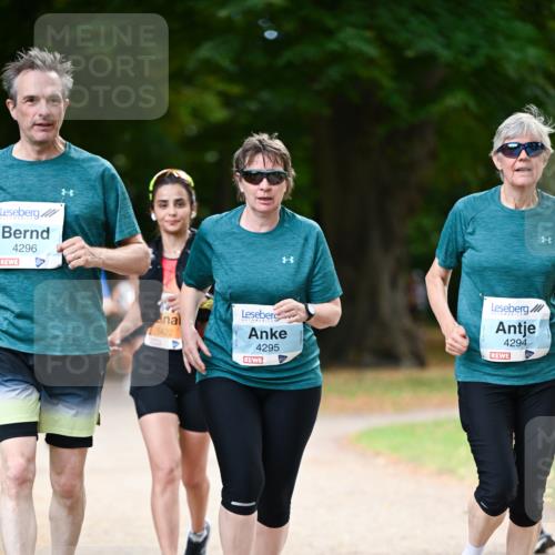 31.08.2025 - 21. Blankeneser Heldenlauf Dr. Thomas Lammeyer http://msf.ph/oto/8645475 31.08.2025 11:15:54 Laufen 4296, 5422, 4295, 4294 meine-sportfotos.de