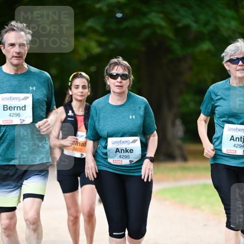 31.08.2025 - 21. Blankeneser Heldenlauf Dr. Thomas Lammeyer http://msf.ph/oto/8645479 31.08.2025 11:15:54 Laufen 4296, 422, 4295, 4294 meine-sportfotos.de