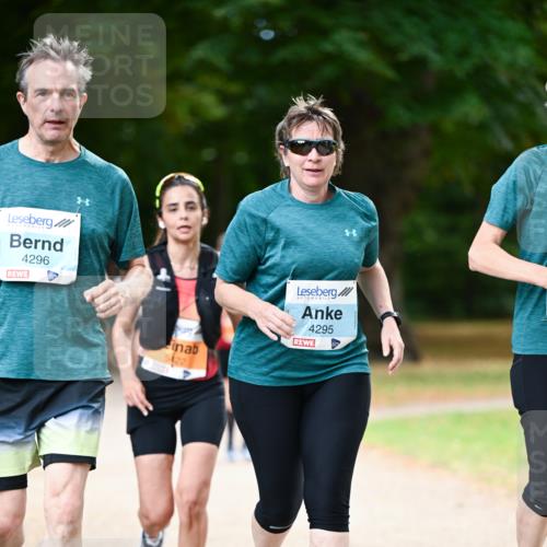 31.08.2025 - 21. Blankeneser Heldenlauf Dr. Thomas Lammeyer http://msf.ph/oto/8645482 31.08.2025 11:15:55 Laufen 4296, 4295 meine-sportfotos.de