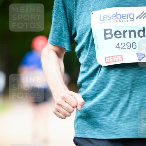 31.08.2025 - 21. Blankeneser Heldenlauf Dr. Thomas Lammeyer http://msf.ph/oto/8645508 31.08.2025 11:15:57 Laufen 21, 1, 4296 meine-sportfotos.de