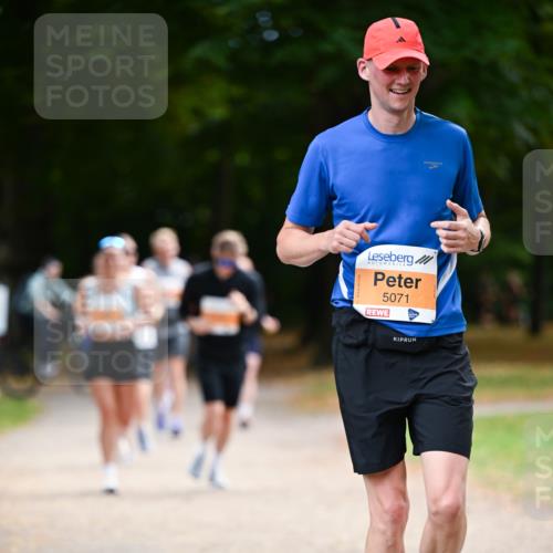 31.08.2025 - 21. Blankeneser Heldenlauf Dr. Thomas Lammeyer http://msf.ph/oto/8645525 31.08.2025 11:16:00 Laufen 5071 meine-sportfotos.de
