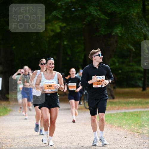 31.08.2025 - 21. Blankeneser Heldenlauf Dr. Thomas Lammeyer http://msf.ph/oto/8645540 31.08.2025 11:16:02 Laufen 5265, 5266 meine-sportfotos.de
