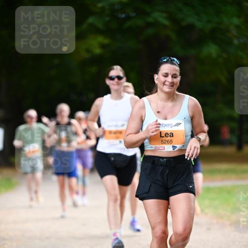 31.08.2025 - 21. Blankeneser Heldenlauf Dr. Thomas Lammeyer http://msf.ph/oto/8645562 31.08.2025 11:16:04 Laufen 5265 meine-sportfotos.de