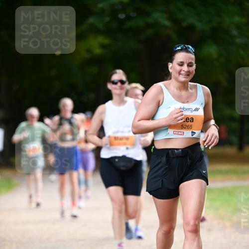 31.08.2025 - 21. Blankeneser Heldenlauf Dr. Thomas Lammeyer http://msf.ph/oto/8645563 31.08.2025 11:16:04 Laufen 5265 meine-sportfotos.de