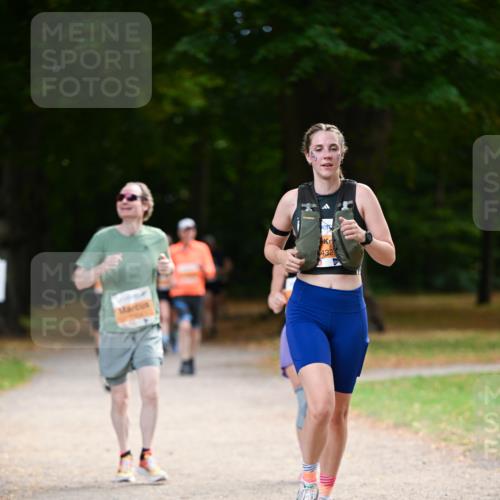 31.08.2025 - 21. Blankeneser Heldenlauf Dr. Thomas Lammeyer http://msf.ph/oto/8645592 31.08.2025 11:16:07 Laufen 432 meine-sportfotos.de