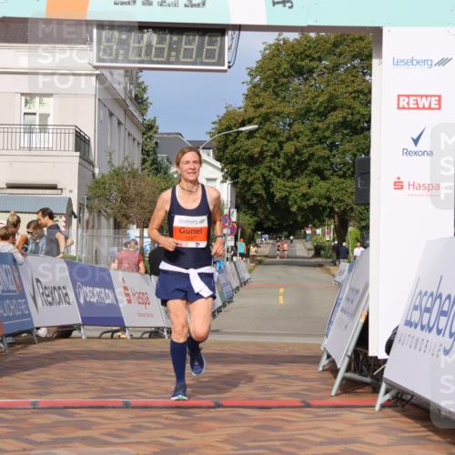 31.08.2025 - 21. Blankeneser Heldenlauf Strokosch-Dieckow http://msf.ph/oto/8645691 31.08.2025 09:56:08 Ziel 1097 meine-sportfotos.de