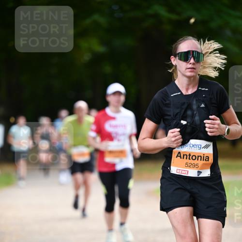 31.08.2025 - 21. Blankeneser Heldenlauf Dr. Thomas Lammeyer http://msf.ph/oto/8645706 31.08.2025 11:16:19 Laufen 5295 meine-sportfotos.de