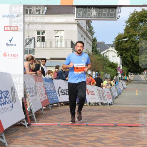 31.08.2025 - 21. Blankeneser Heldenlauf Strokosch-Dieckow http://msf.ph/oto/8645730 31.08.2025 09:54:56 Ziel 1031, 1020 meine-sportfotos.de