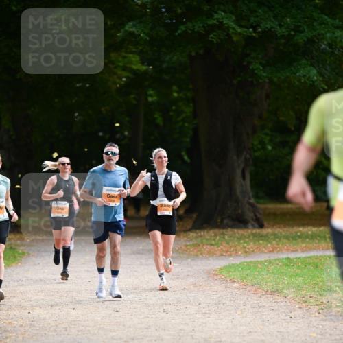 31.08.2025 - 21. Blankeneser Heldenlauf Dr. Thomas Lammeyer http://msf.ph/oto/8645733 31.08.2025 11:16:23 Laufen 5240, 5351 meine-sportfotos.de