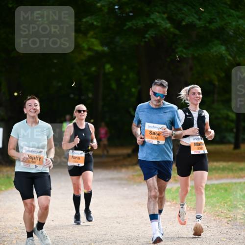 31.08.2025 - 21. Blankeneser Heldenlauf Dr. Thomas Lammeyer http://msf.ph/oto/8645758 31.08.2025 11:16:26 Laufen 5286, 5302, 5240, 5351 meine-sportfotos.de
