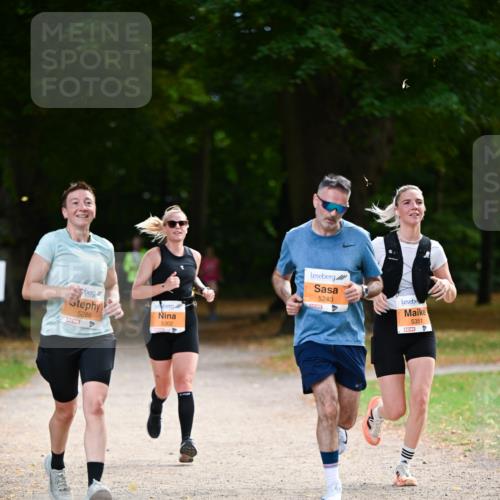 31.08.2025 - 21. Blankeneser Heldenlauf Dr. Thomas Lammeyer http://msf.ph/oto/8645759 31.08.2025 11:16:26 Laufen 5286, 5302, 5240, 5351 meine-sportfotos.de