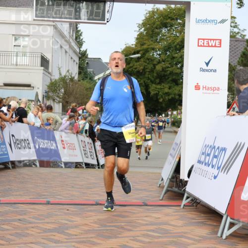31.08.2025 - 21. Blankeneser Heldenlauf Strokosch-Dieckow http://msf.ph/oto/8645902 31.08.2025 10:22:11 Ziel 2676, 2593 meine-sportfotos.de