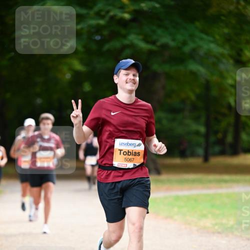 31.08.2025 - 21. Blankeneser Heldenlauf Dr. Thomas Lammeyer http://msf.ph/oto/8645932 31.08.2025 11:17:01 Laufen 5067 meine-sportfotos.de