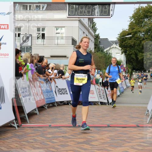 31.08.2025 - 21. Blankeneser Heldenlauf Strokosch-Dieckow http://msf.ph/oto/8645969 31.08.2025 10:22:08 Ziel 2676, 2593 meine-sportfotos.de
