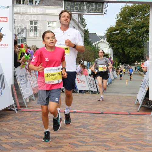 31.08.2025 - 21. Blankeneser Heldenlauf Strokosch-Dieckow http://msf.ph/oto/8646019 31.08.2025 10:21:56 Ziel 2720, 2526, 2123, 2272, 2271, 2273, 2408 meine-sportfotos.de