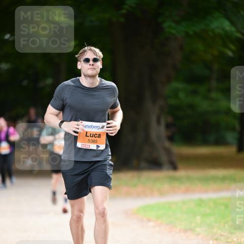 31.08.2025 - 21. Blankeneser Heldenlauf Dr. Thomas Lammeyer http://msf.ph/oto/8646027 31.08.2025 11:17:20 Laufen 5385 meine-sportfotos.de