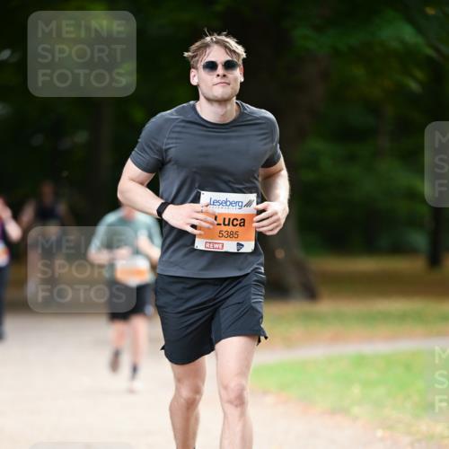 31.08.2025 - 21. Blankeneser Heldenlauf Dr. Thomas Lammeyer http://msf.ph/oto/8646035 31.08.2025 11:17:20 Laufen 5385 meine-sportfotos.de