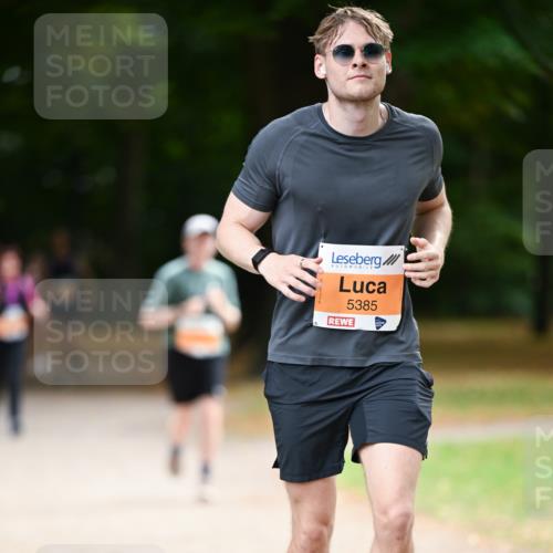 31.08.2025 - 21. Blankeneser Heldenlauf Dr. Thomas Lammeyer http://msf.ph/oto/8646042 31.08.2025 11:17:21 Laufen 5385 meine-sportfotos.de