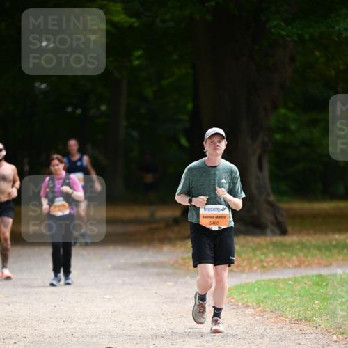 31.08.2025 - 21. Blankeneser Heldenlauf Dr. Thomas Lammeyer http://msf.ph/oto/8646049 31.08.2025 11:17:23 Laufen 5488 meine-sportfotos.de